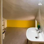 Διαμέρισμα 3 Bedroom Beautiful In