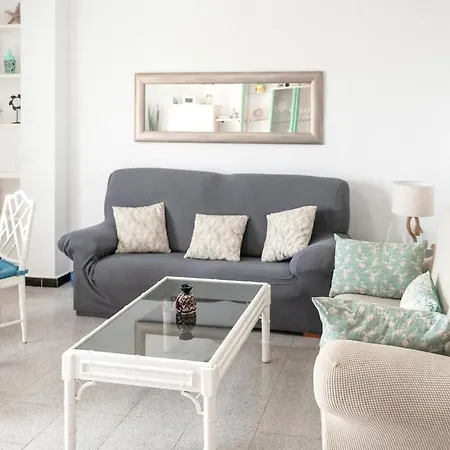 Stunning In With Kitchenette *