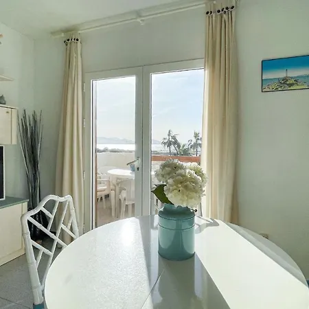 Apartamento Precioso De 3 En *